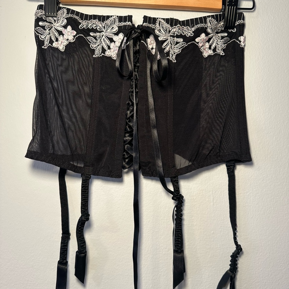 Lise Charmel Black Lace Garter with Floral Embroidery